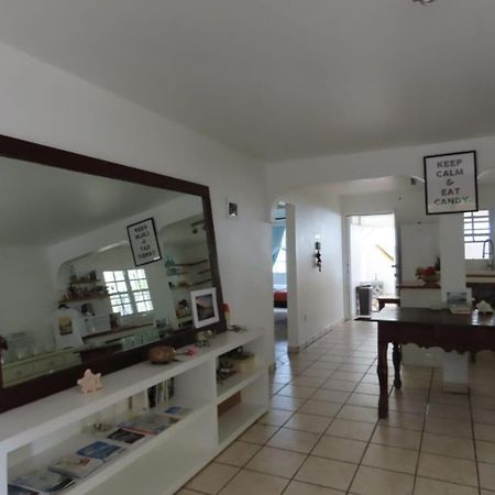 Akunamatata Guest House Гран Кейс Екстериор снимка