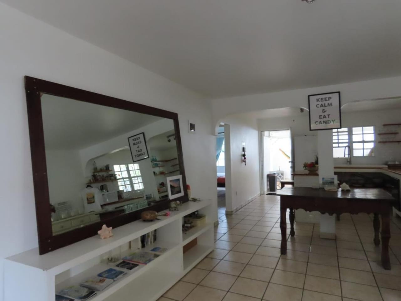 Akunamatata Guest House Гран Кейс Екстериор снимка