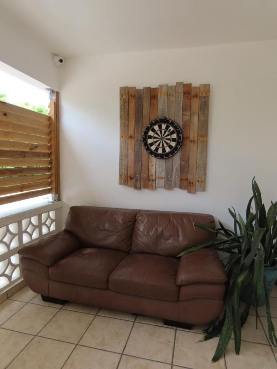 Akunamatata Guest House Гран Кейс Екстериор снимка