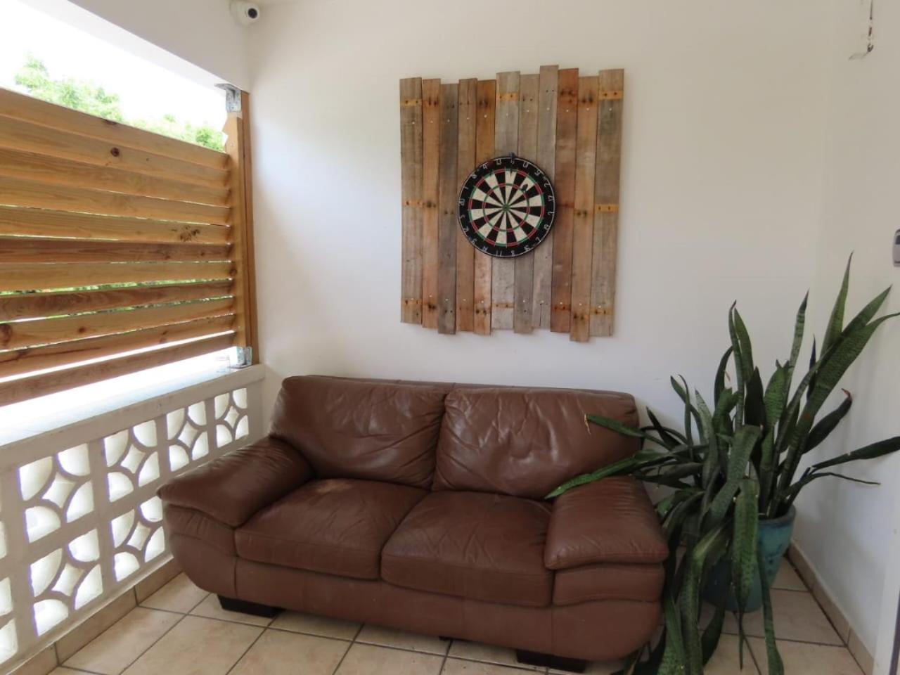 Akunamatata Guest House Гран Кейс Екстериор снимка